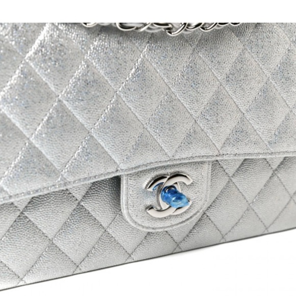 **SOLD** CHANEL Glittered Metallic Caviar Medium Double Flap LIMITED EDITION - Picture 5 of 12